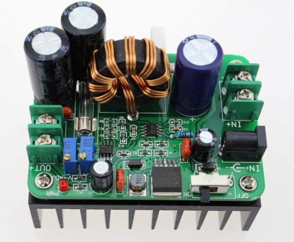 9CKPS600 1 <h4>وحدة زيادة التيار الكهربائي لمحول التيار المستمر من 10 فولت إلى 60 فولت إلى 12 فولت - 80 فولت 600 وات 10 أمبير</h4>