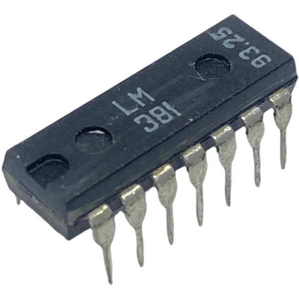 IC LM381